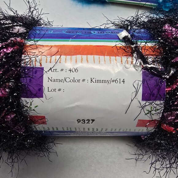 Yarn Bee Sassy Girl Eyelash Yarn Skeins 3 Oz Each Jan #622 Kimmy #614 Lot of 5 - Picture 3 of 12